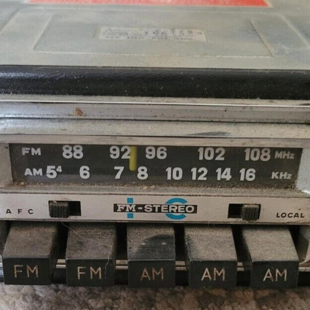 Vintage Audiovox Radio Model #C-575 Read Description